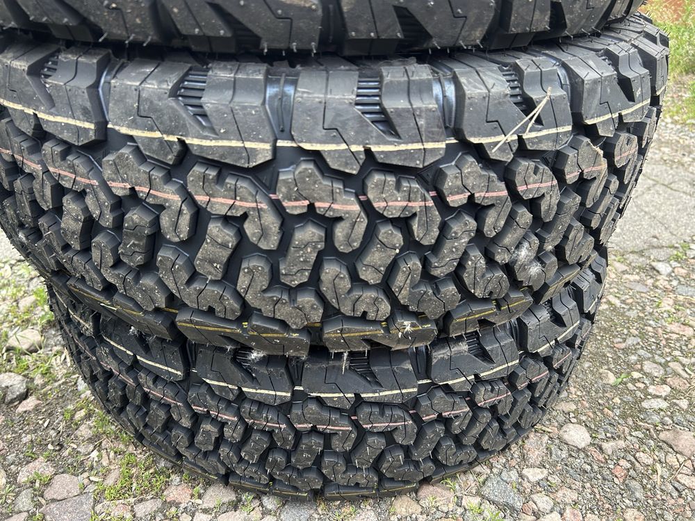 Шини для бездоріжжя А/Т 235/75R15 УАЗ, BT-50, Pajero, Ranger, Frontera