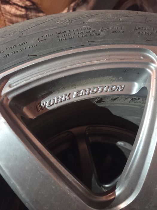 Комплект дисков с шинами