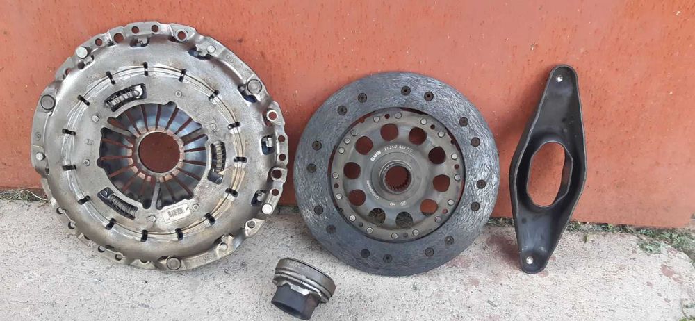 Комплект щеплення на BMW X3 E83 2.0 D M47N2