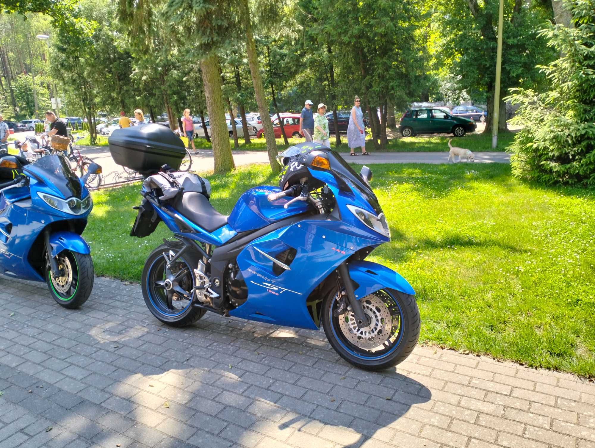Triumph sprint 1050 st ABS