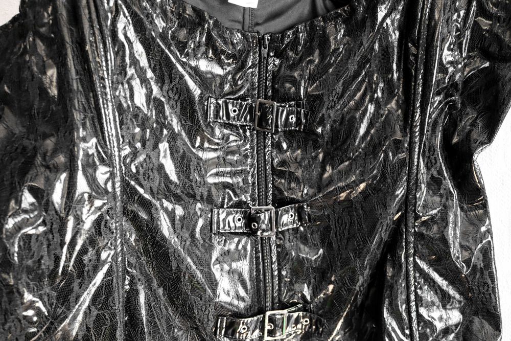 Чорний лакований корсет з мереживом панк рок готика стімпанк phaze 2xl