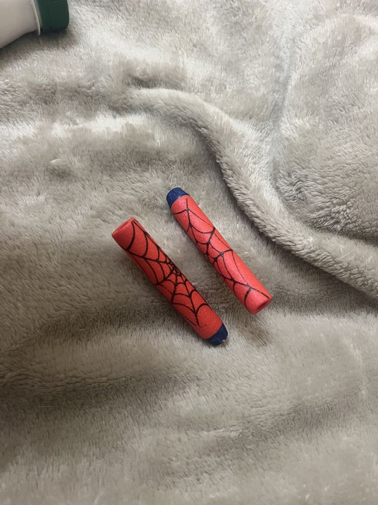 Nerf бластер spider man