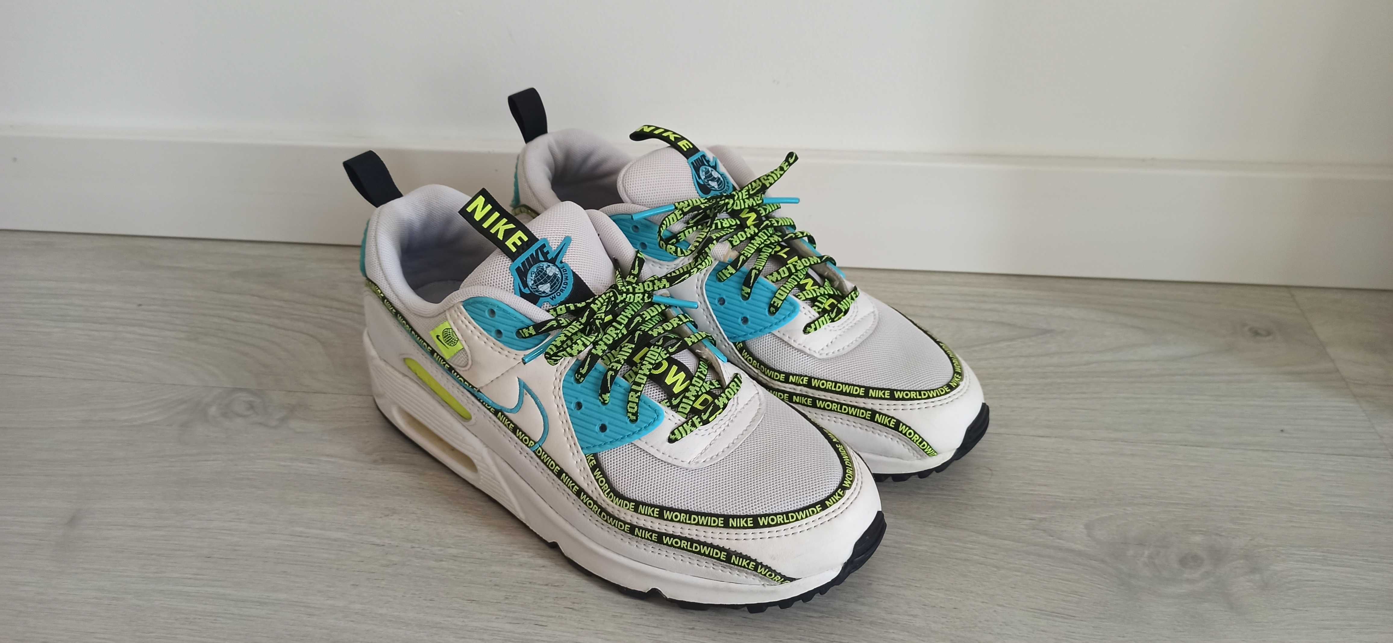 AIR MAX 90 SE worldwide