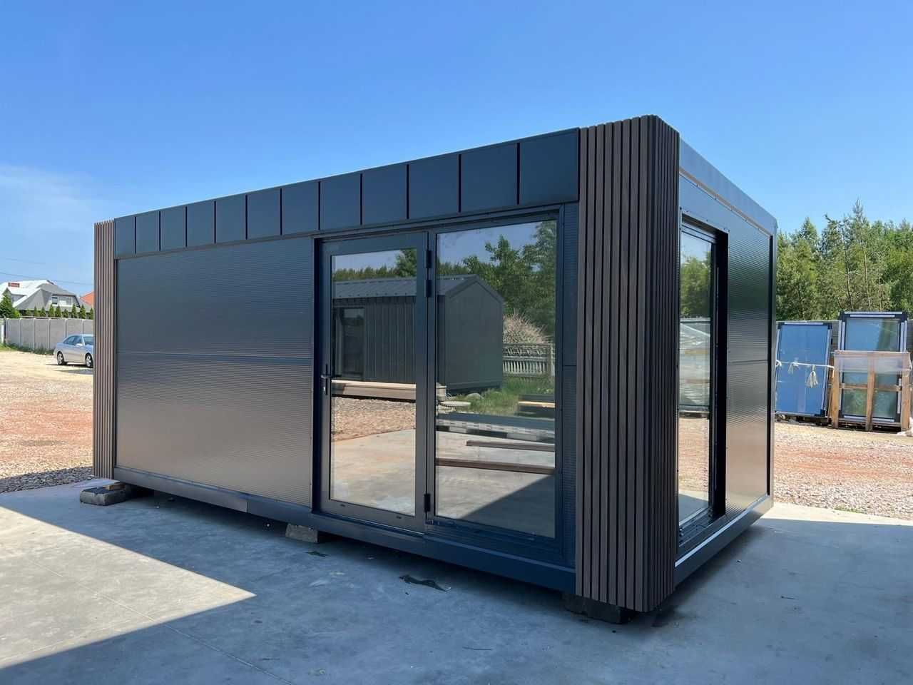 Izolowany pawilon biurowy 6x3 m – całoroczny, kontener