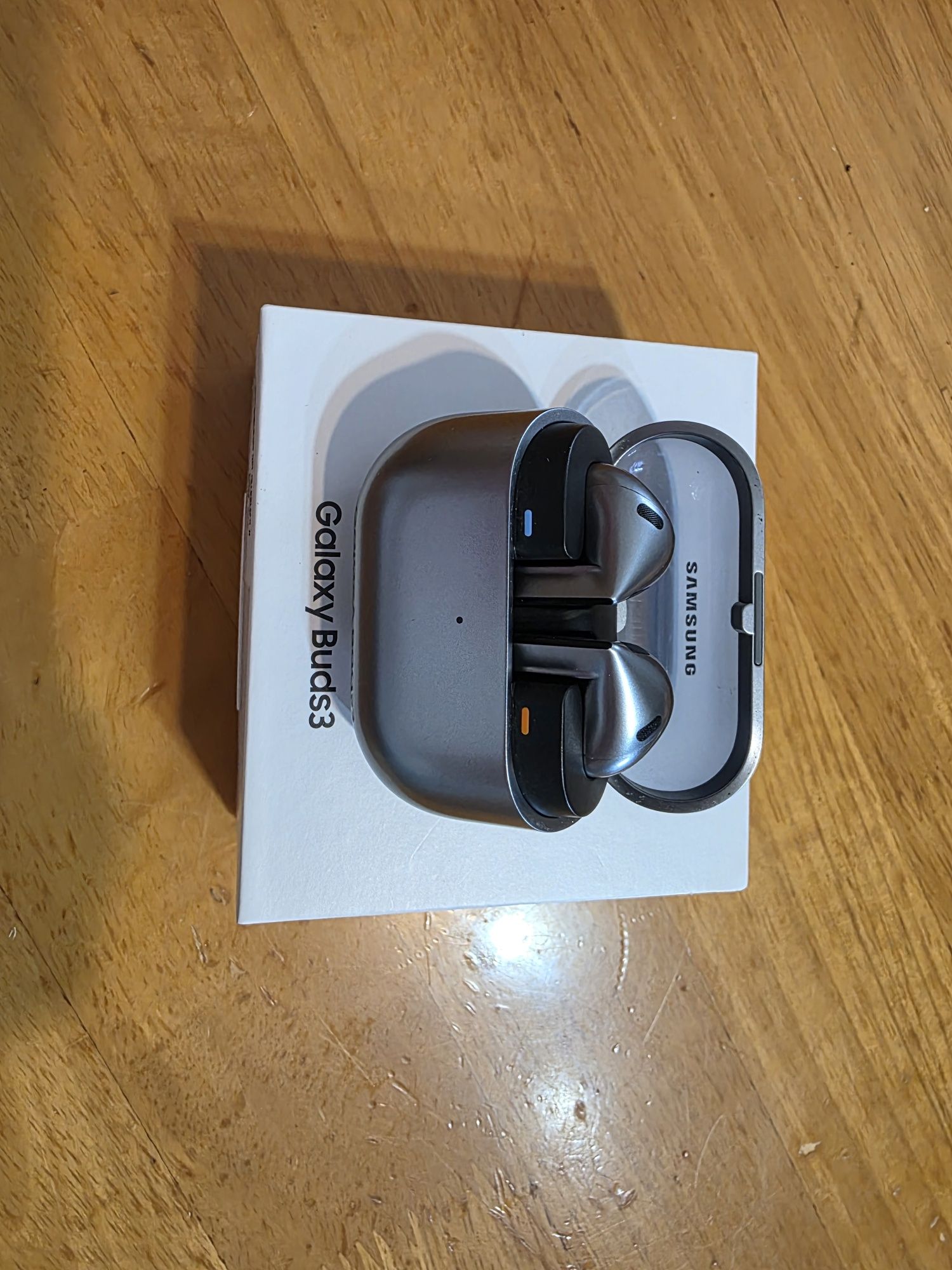 Samsung s23, com buds 3 e extras