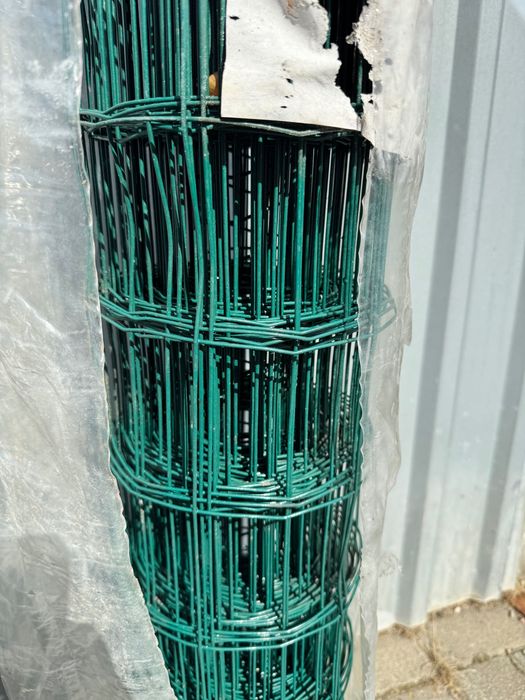 Siatka ogrodzeniowa zgrzewana 1,2 x 20 m oczko 100 x 100 mm zielona