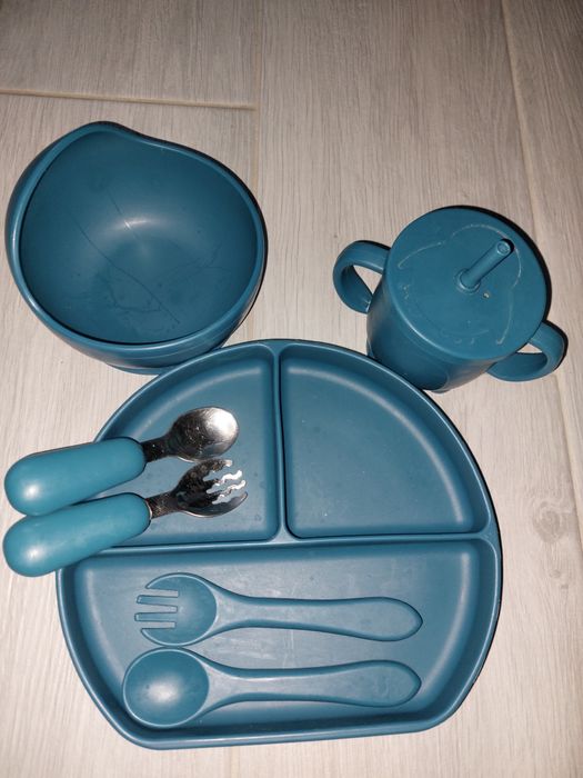 Детская силиконовая посуда