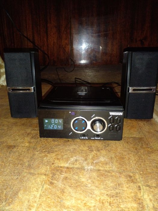 Продам автомагнитолу Panasonic