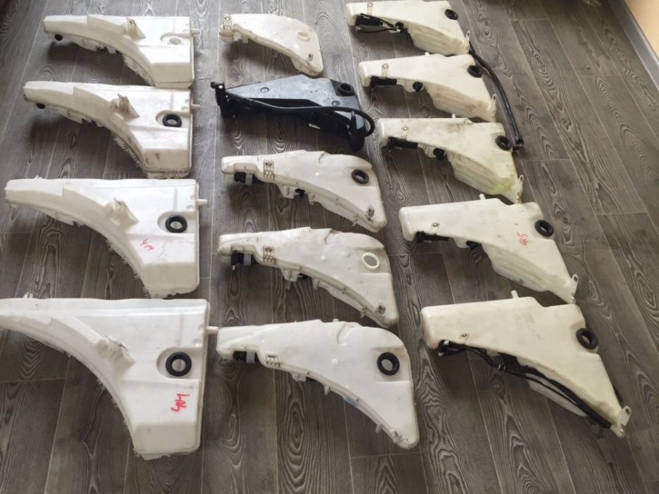 Бачок стеклоомывателя стіклоомивача AUDI A6 C7 A7 A4B8 A5 Q5 Q7 4M