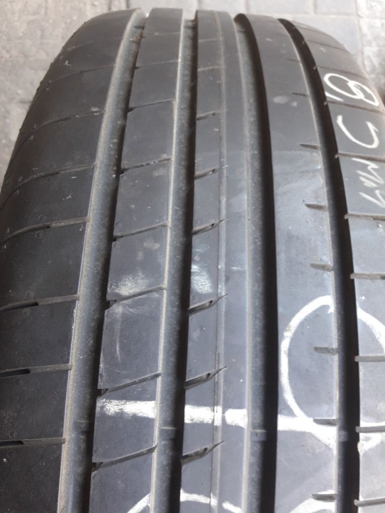 GOODYEAR 235/60R18 103W , pojedyńcza opona letnia.