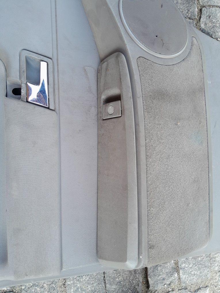 Дверні карти Volkswagen t4 multivan