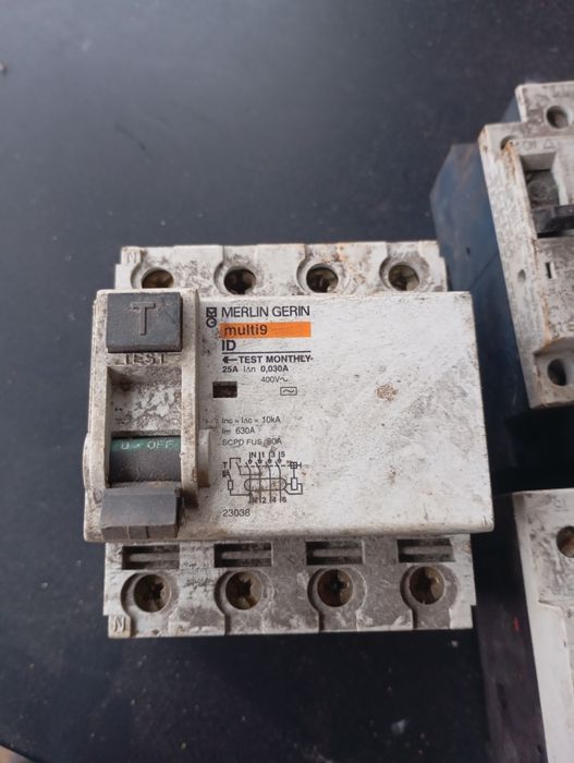 Продам діфавтомати