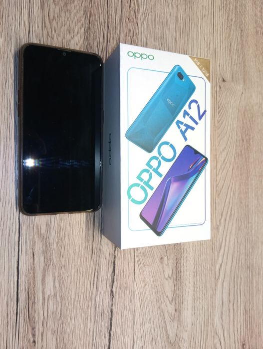 Telefon Oppo A12 w bardzo dobrym stanie