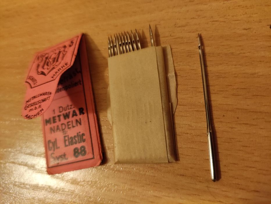 Igły do antycznej maszyny do szycia
