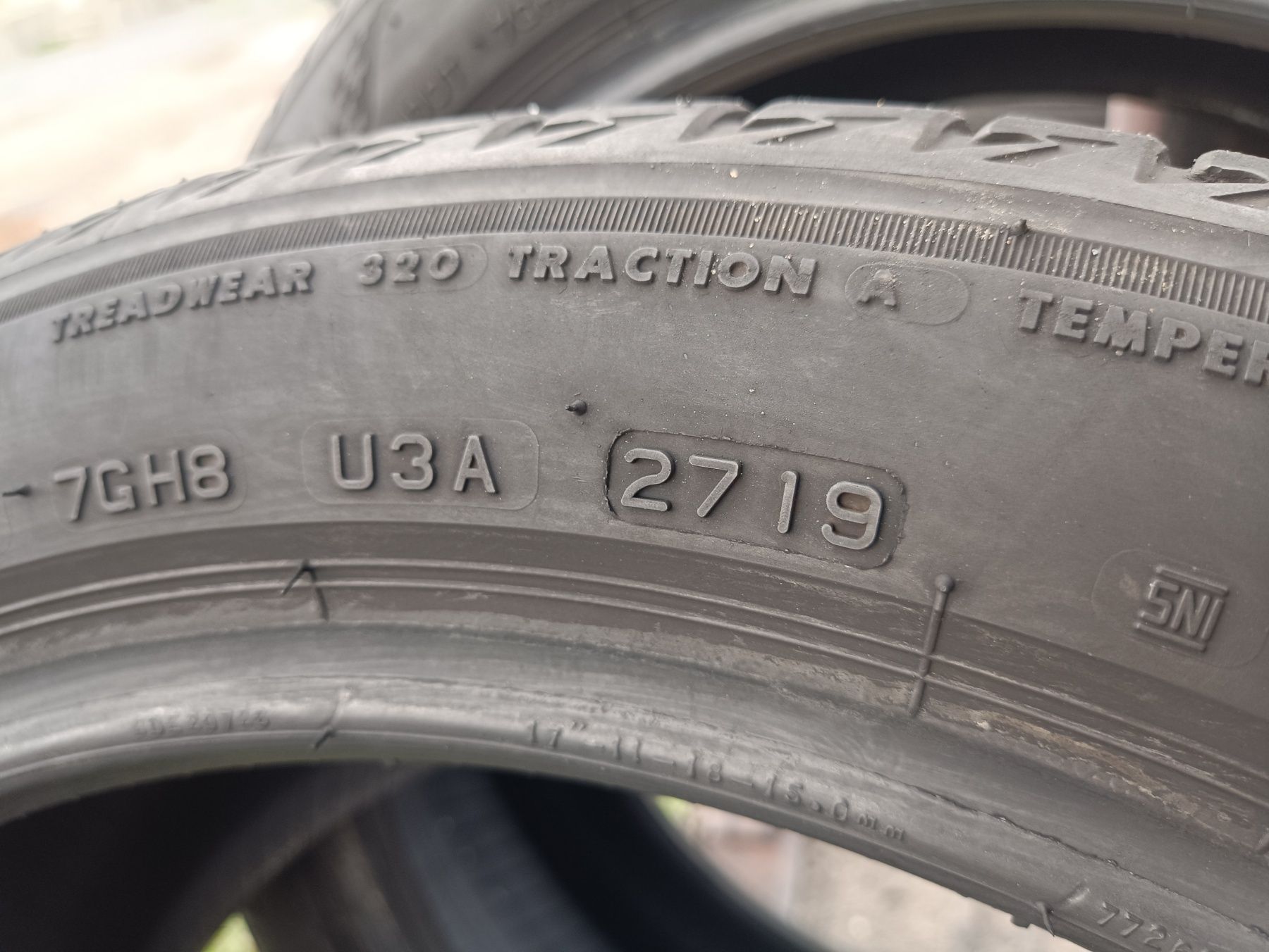 Літні шини Bridgestone 225/45 R17 резина Р17