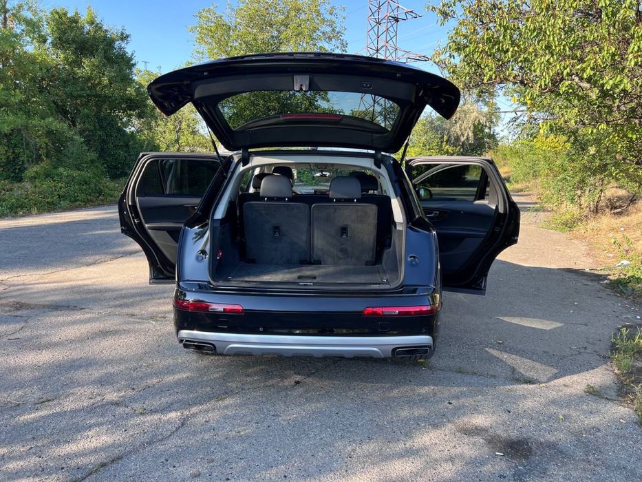 Audi Q7 Premium Plus