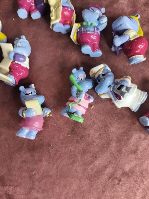 Stare figurki Kinder niespodzianka hipopotamy 136