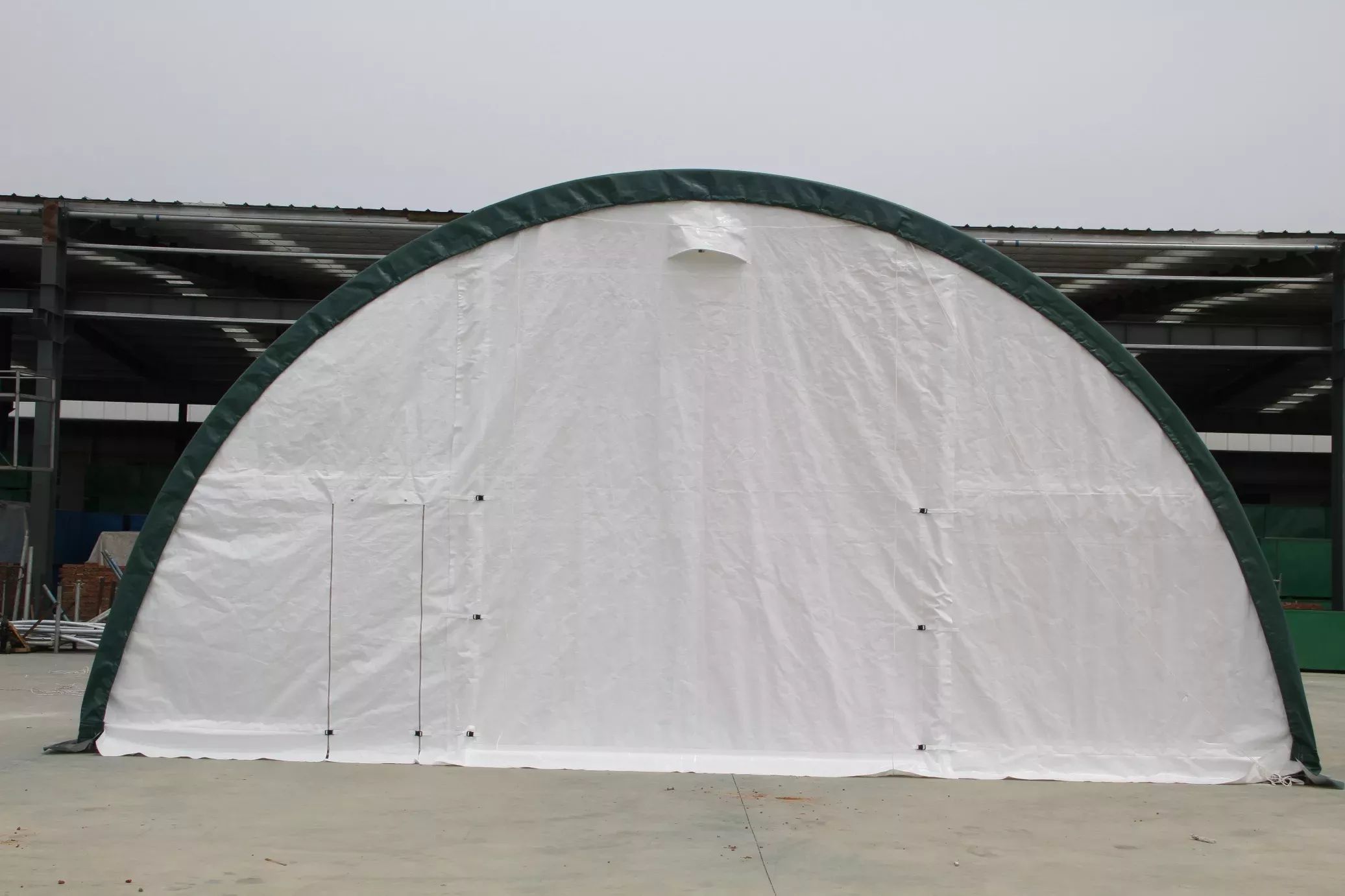 Hala łukowa 9,15x26m PVC 750g/m2 Prosty montaż, całoroczna ochrona