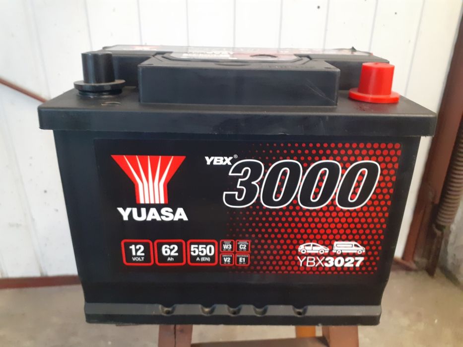 Akumulator 12V 62Ah  550 A