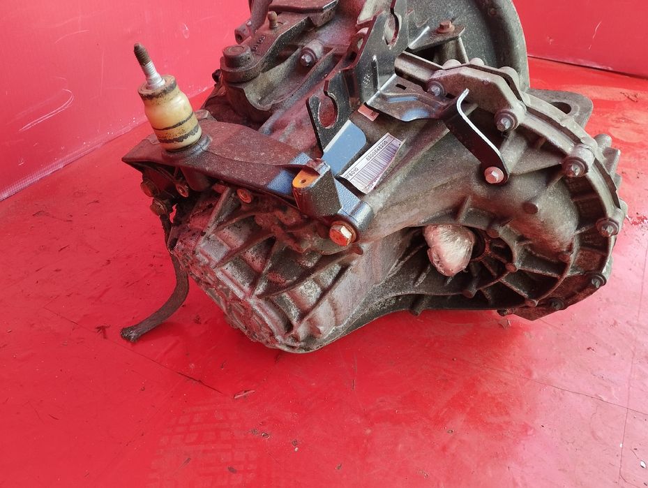 КПП 2.0 Трафик 2 коробка передач Ttafic 2 Виваро МКПП Vivaro