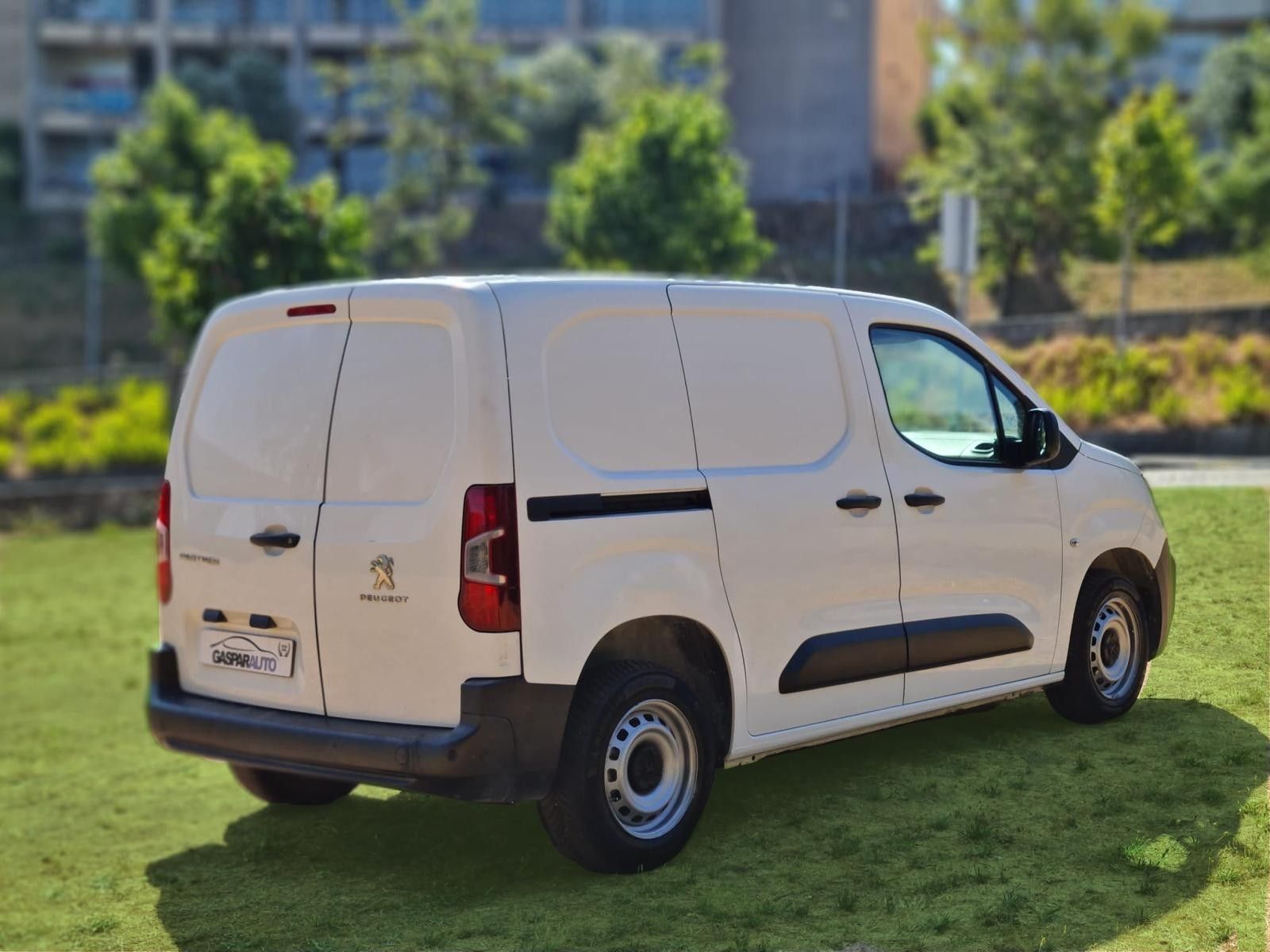 Peugeot Partner 3L iva dedutível
