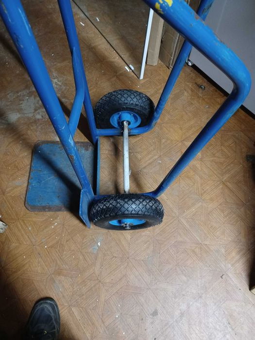 Wózek transportowy magazynowy ręczny jednoosiowy