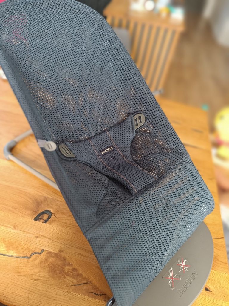 Leżaczek/ bujaczek BabyBjorn