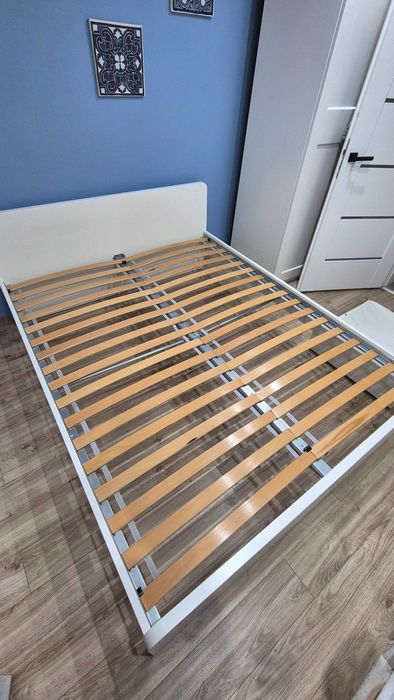 Łóżko białe 160x200