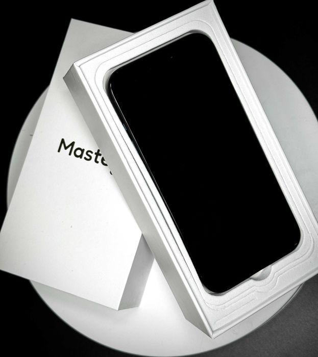 Apple iPhone 15 Pro 128GB Blue jak nowy 100% bat 6msc gwarancji