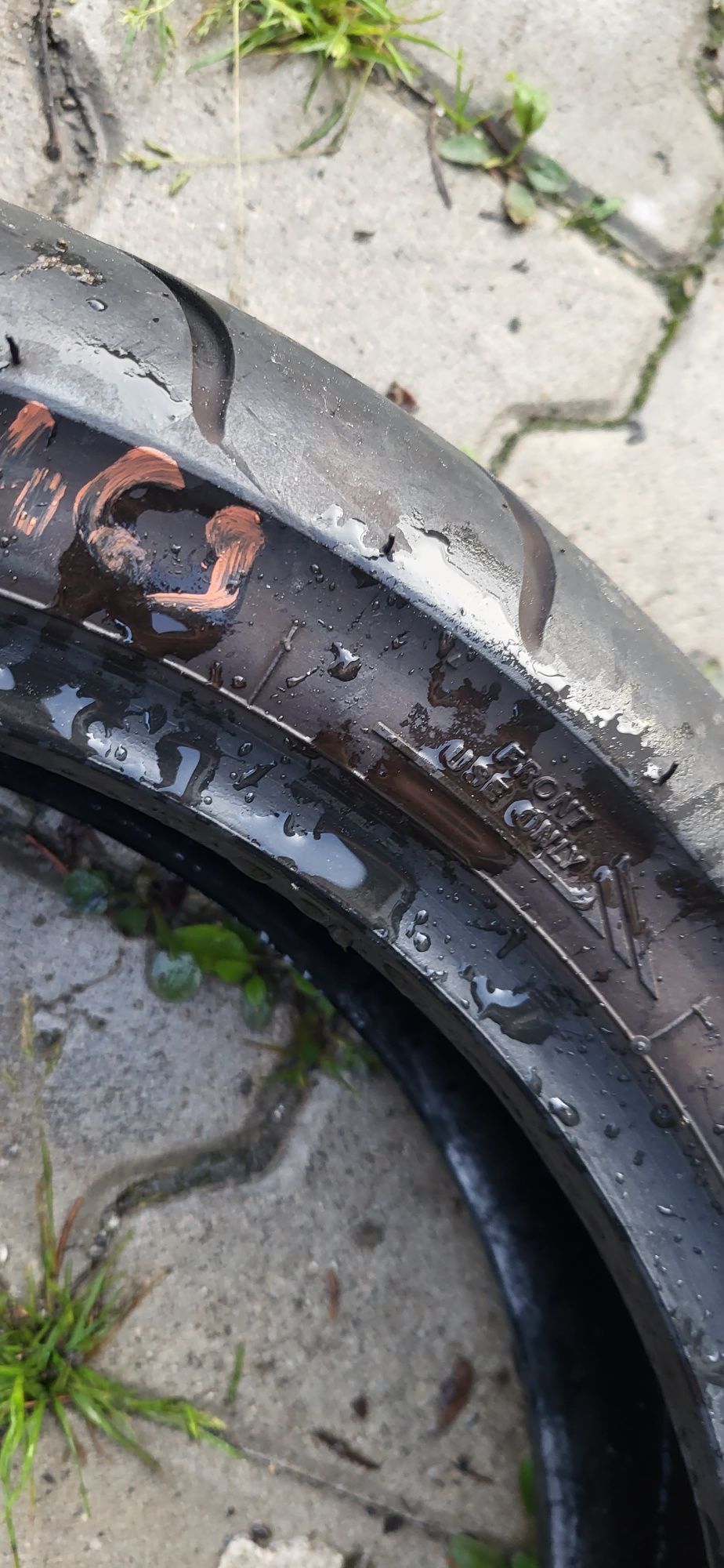 Opona nr c469 Bridgestone 120/70-14battlax SC