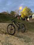 Bicicleta Dirt Jump La Bomba 2025 (Nova, praticamente sem uso)