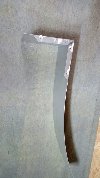 Półka ścienna metalowa V