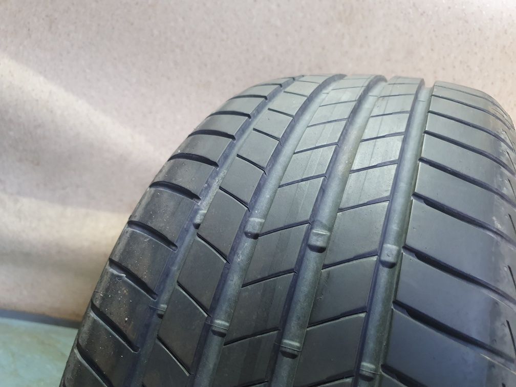 Bridgestone Turanza T005 225/40R18