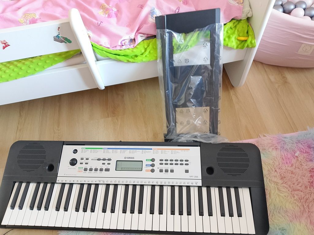 Keyboard Yamaha idealny dla początkujących