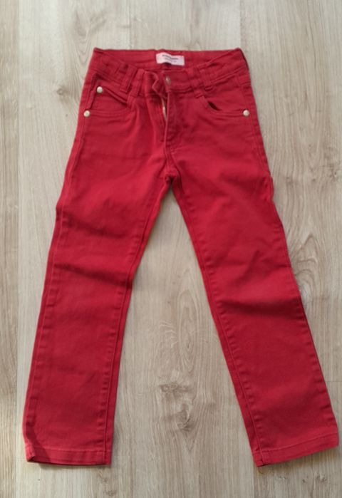 Spodnie czerwone 122