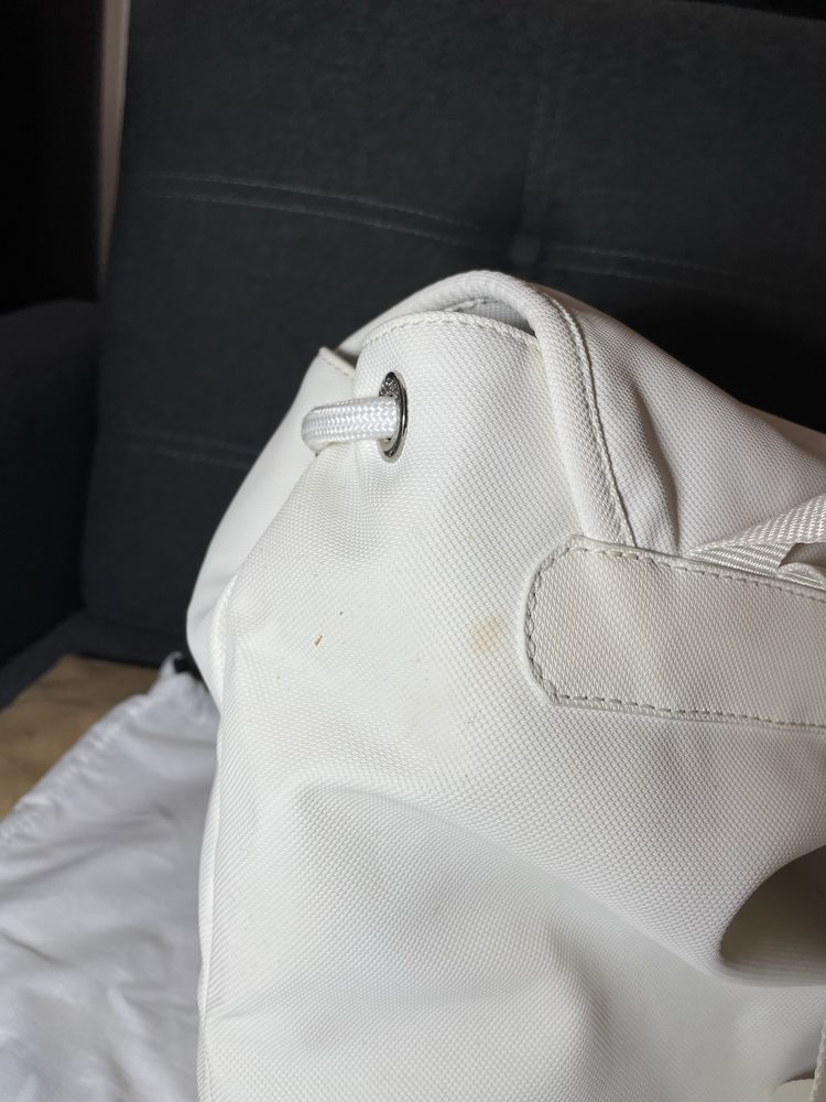 Mochila Lacoste Pele Genuína