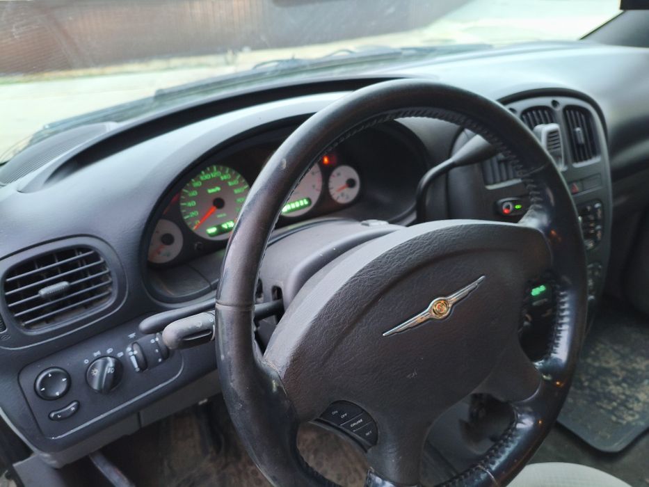 Продам Chrysler Voyager