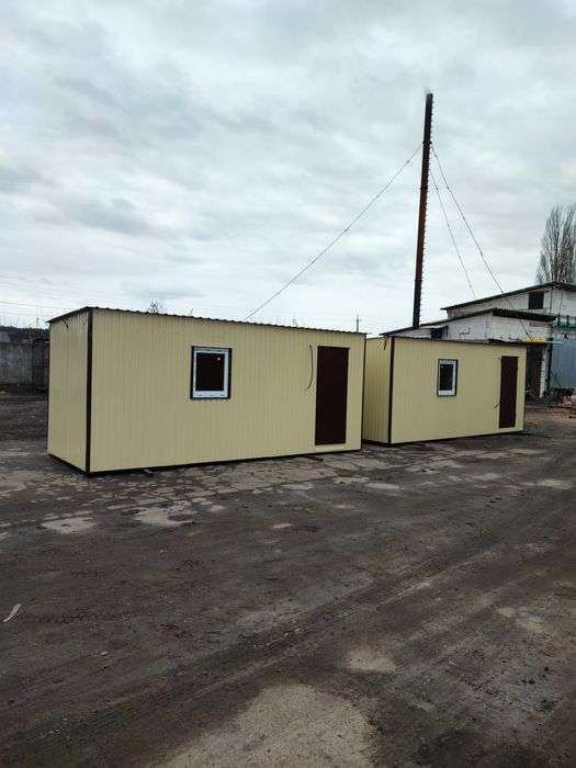 Битовка (побутівка оздоблена) на строй майданчик, морській контейнер