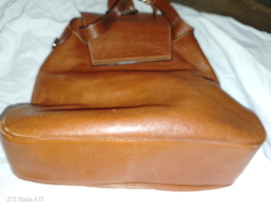 Сумочка Гуччи  в отличном  состоянии.,колекцыоная ,инклюзив.