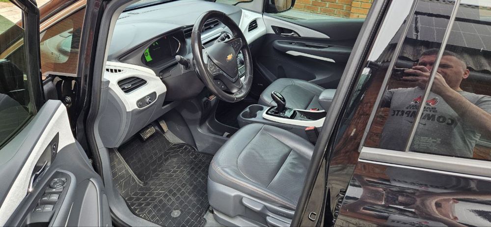 Chevrolet Bolt 2018