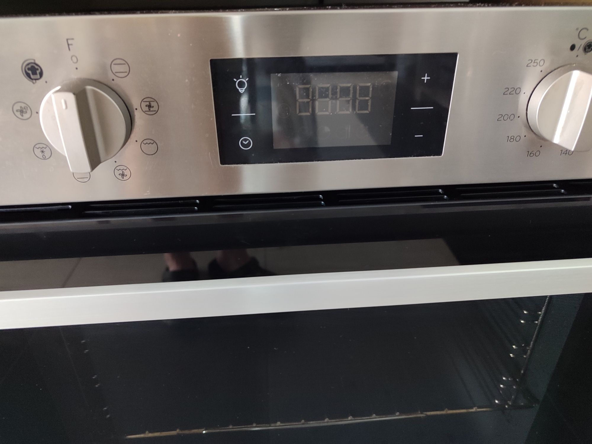 Духовка Indesit IFW 6544 IX