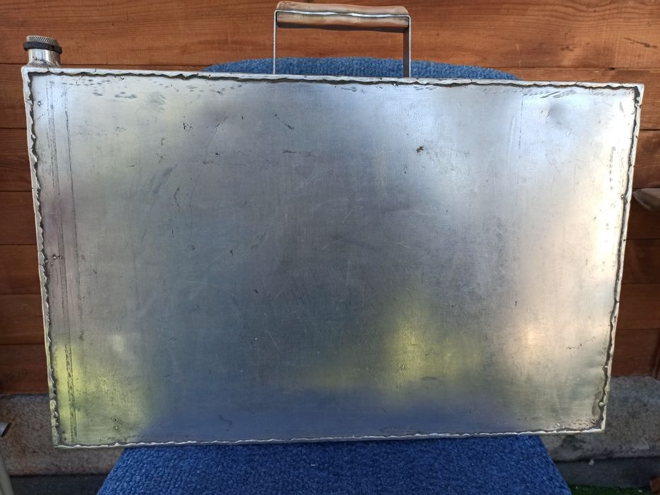 Каністра із нержавіючої сталі