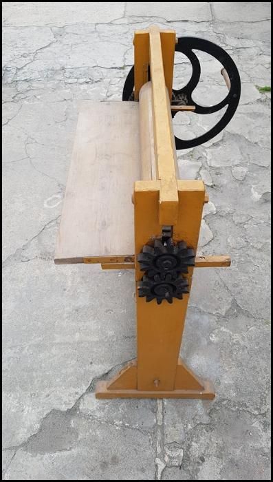 ANTYK.Duża maglownica do prania PRL napędzana korbą - lata 50-te. HIT