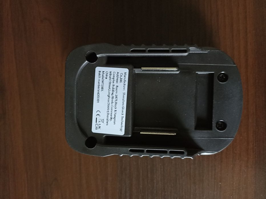 Адаптер MT20DL під акамуляторний індструмент DEWOLT акб MAKITA