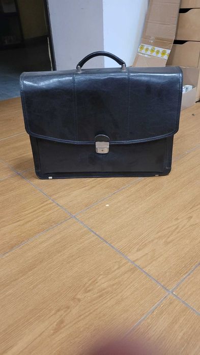 Walizka aktówka prawdziwa skóra
