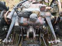 Podnośnik Zetor Ursus C-360 obudowa korpus podnośnika ramiona most
