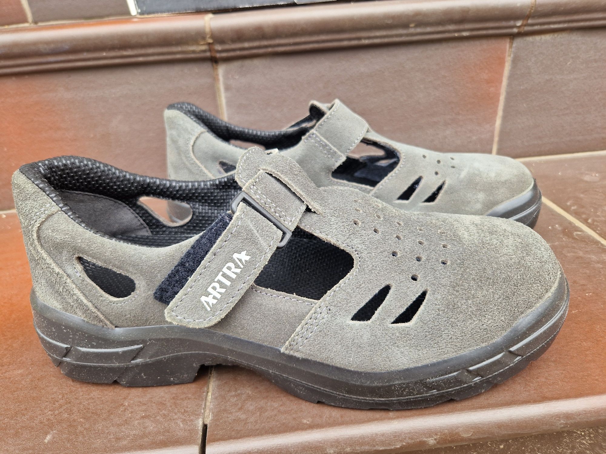 Artra BHP buty sandały robocze skórzane 44