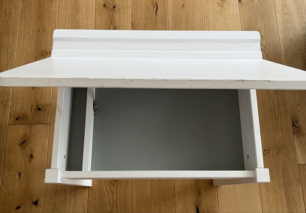 Ikea sundvik biurko dziecięce ze schowkiem drewniane białe