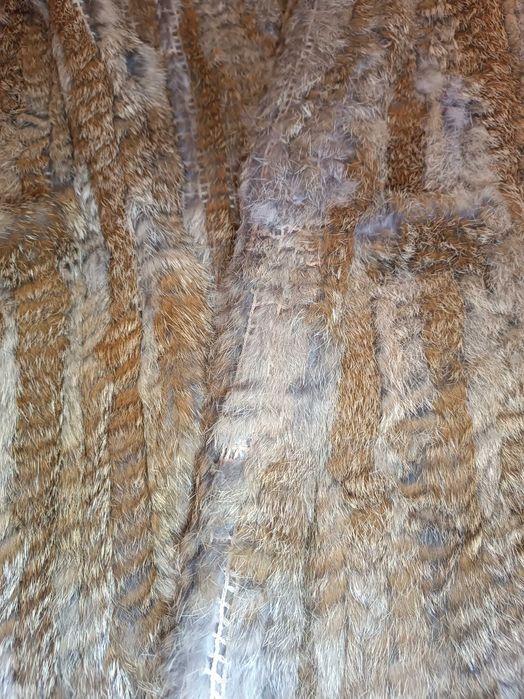 Colete de Senhora em pelo de coelho, estado como novo