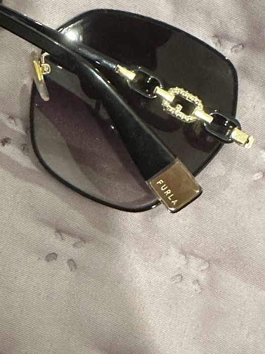 Oculso de sol marca furla
